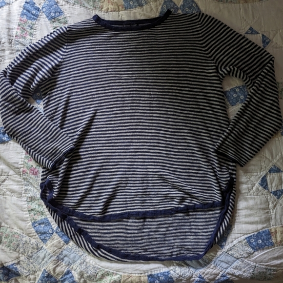 Minimalist Top Bundle Lou&Grey, Madewell, Eileen Fisher, Universal Thread Linen - Picture 13 of 15